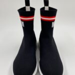 11102.-MSGM-Czarne-sneakersy-luksusowej-marki-MSGM-z-widocznym-logiem.-Biala-podeszwa.-Styl-Slip-on-design-socks-shoe-scaled-1.jpg